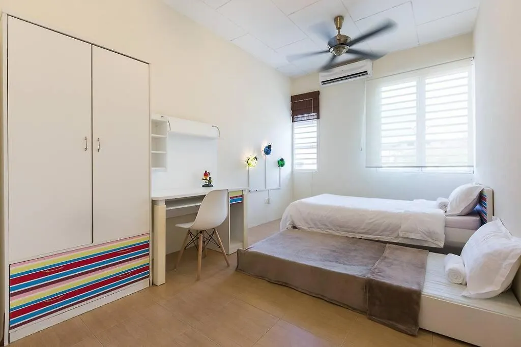 Holiday home Landed 3Br Home Near Beach, Seafood & Fisherman Village Bayan Lepas